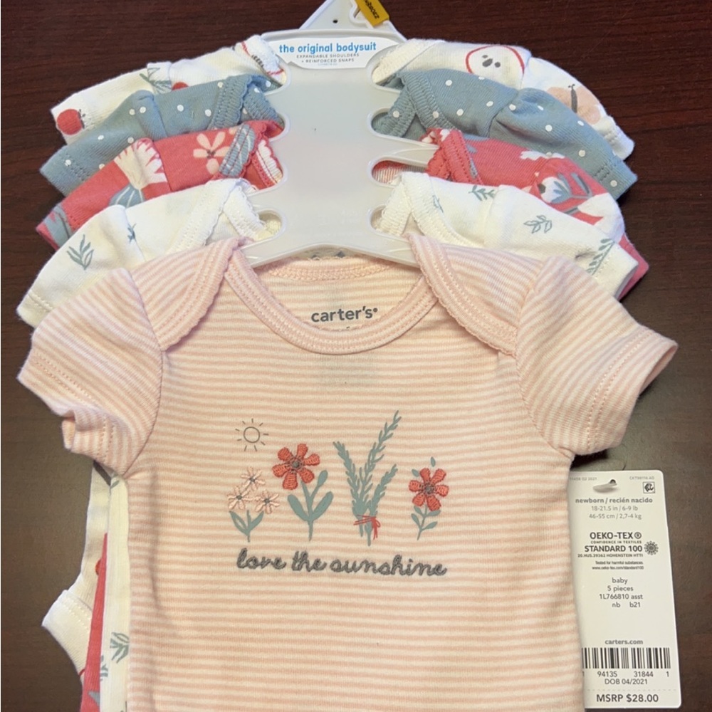 5 pack of Carter onesies
